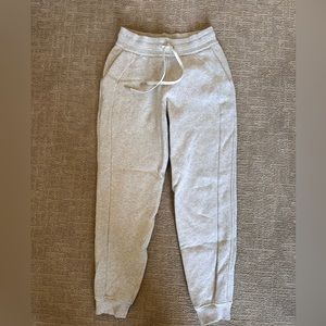 lululemon Scuba Jogger